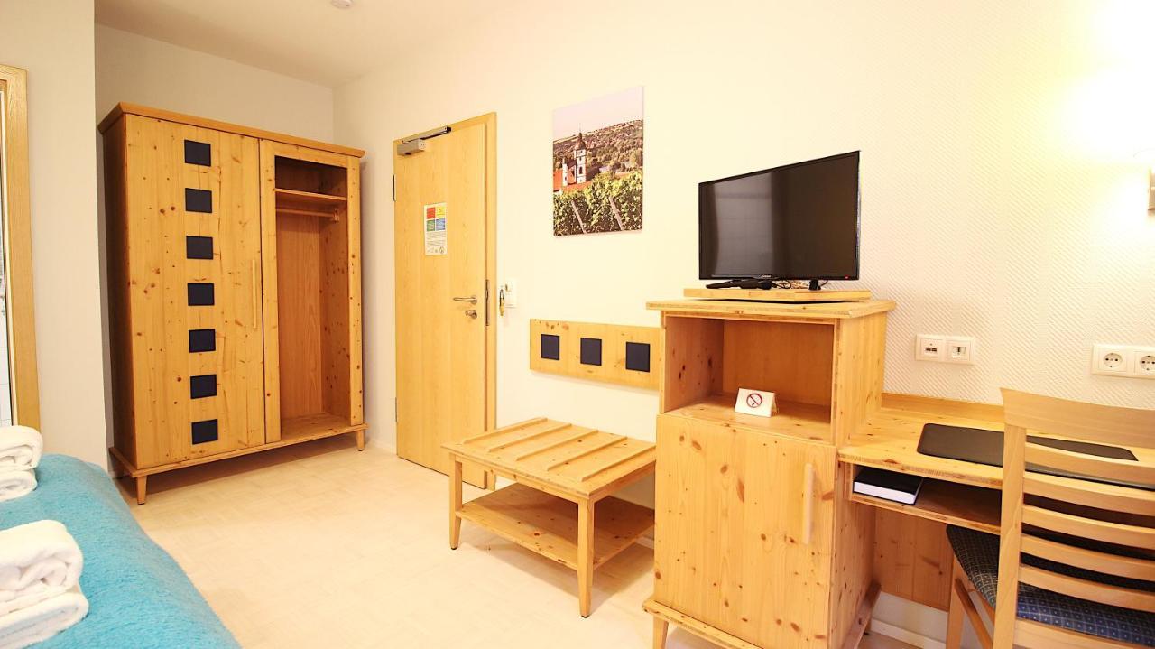 Aparthotel Alte Schmiede Деттельбах Экстерьер фото