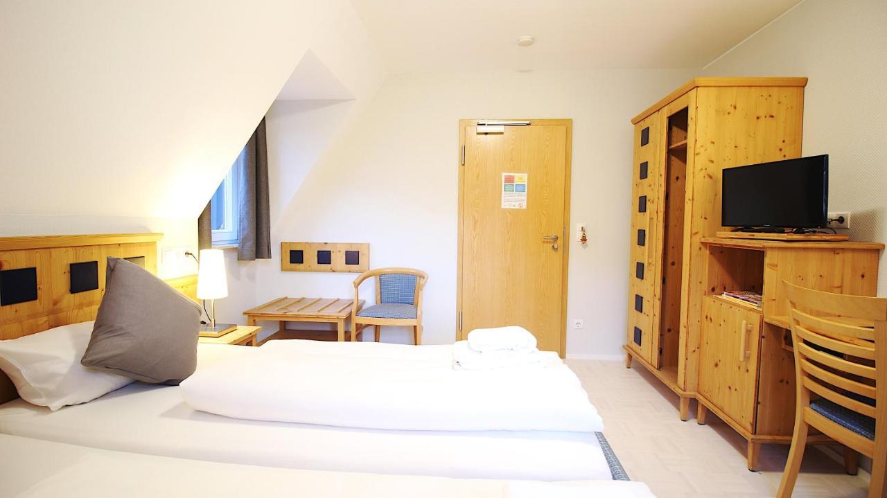 Aparthotel Alte Schmiede Деттельбах Экстерьер фото