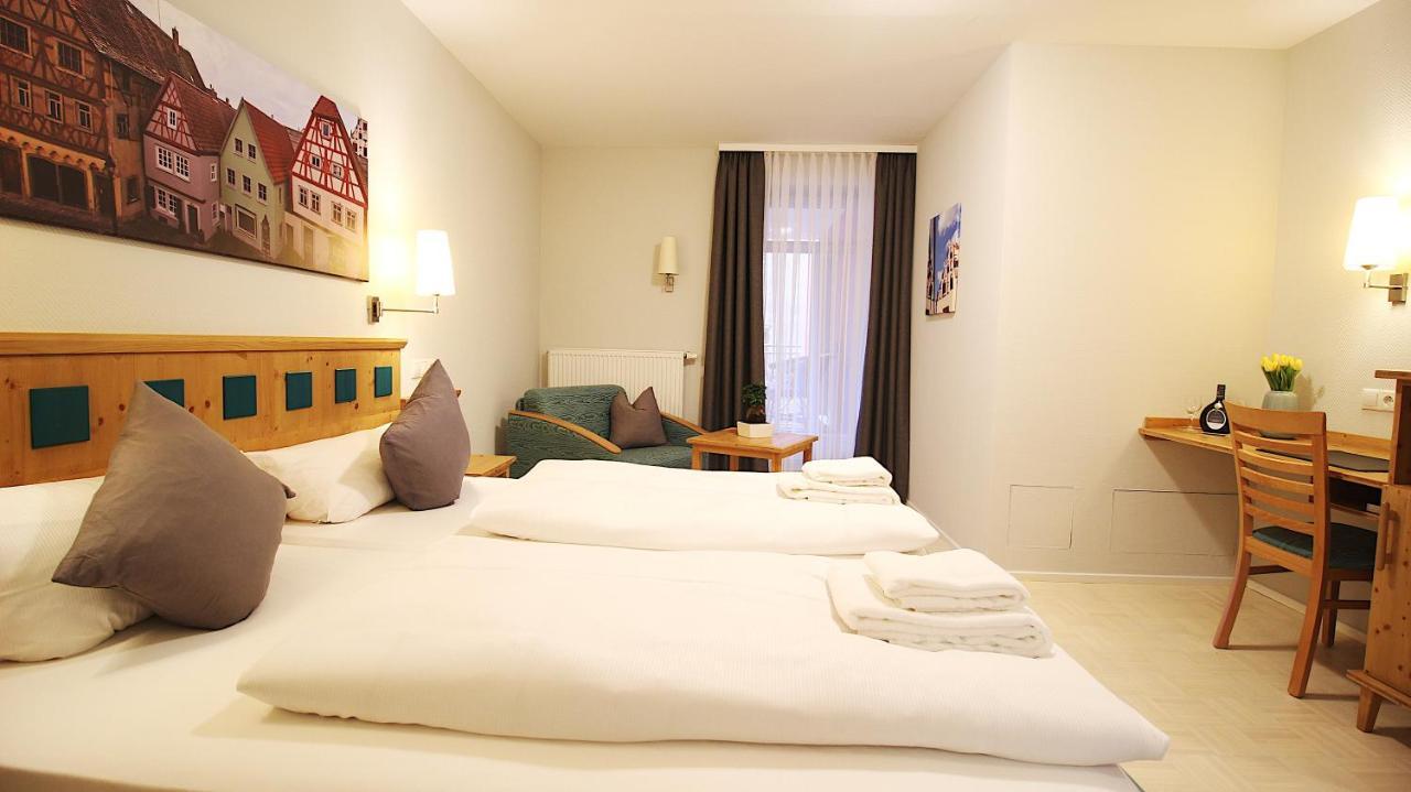 Aparthotel Alte Schmiede Деттельбах Экстерьер фото
